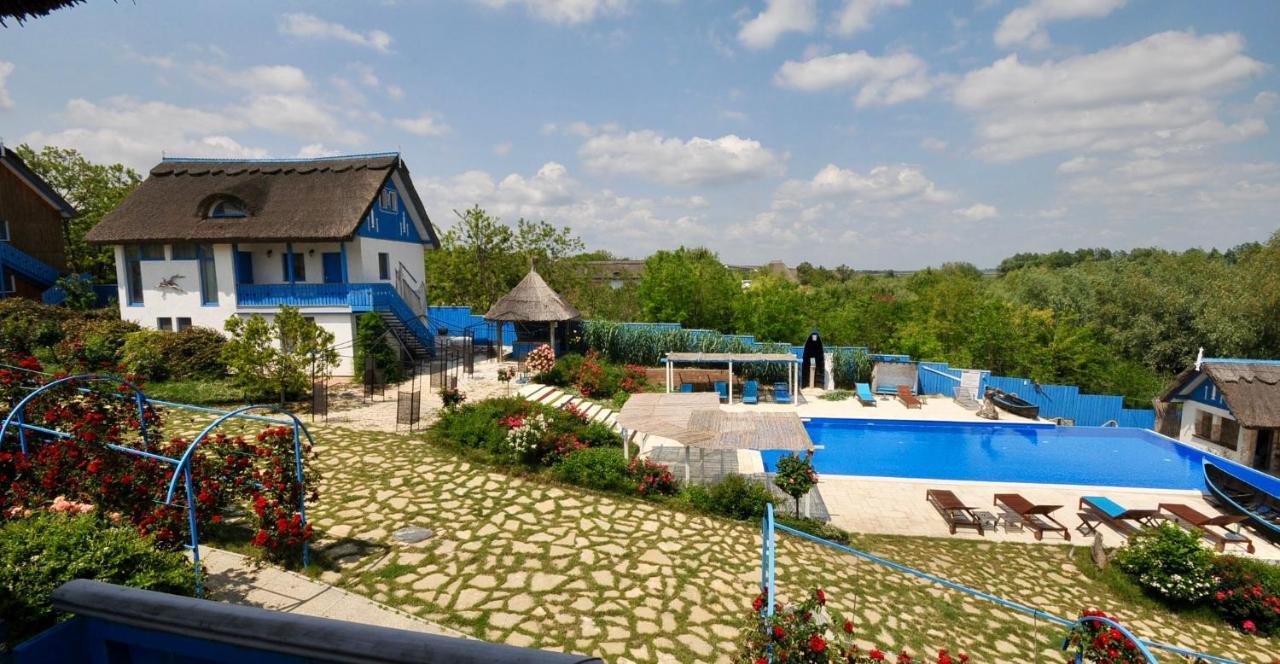 Nena Art Resort Дунавецу-де-Жос Екстер'єр фото